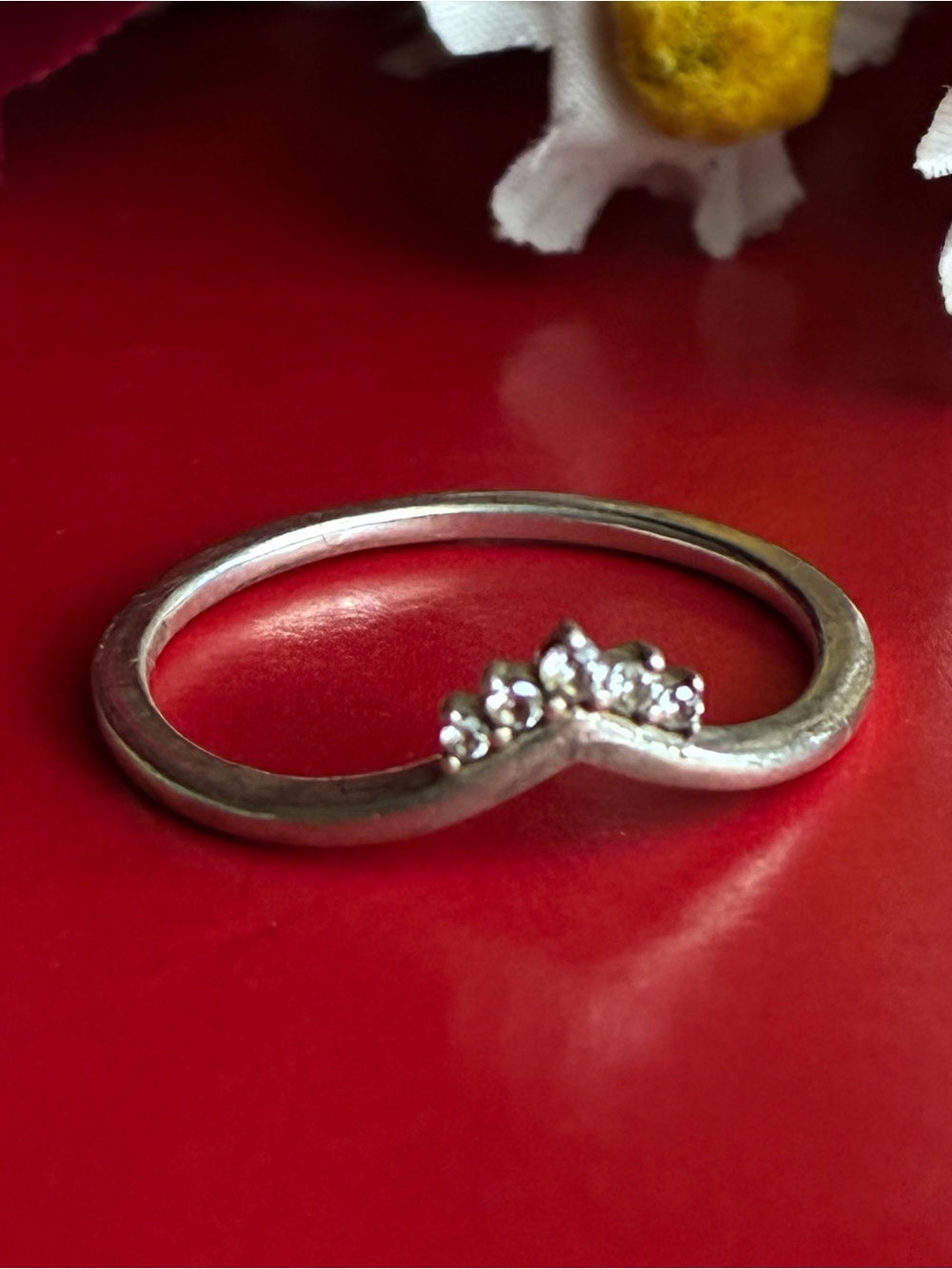 925 Silver Crown Accent Ring with Clear Stones